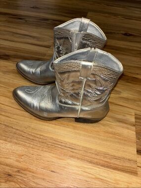 Coconuts by Matisse Metallic Silver Western Ankle Boots